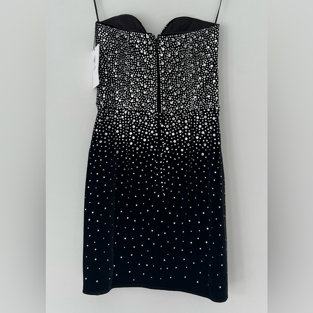 Alex Perry / Crystal Velvet Mini Dress / Size 8 & 10 🩵 Today special 🩵 - Picture 6 of 11